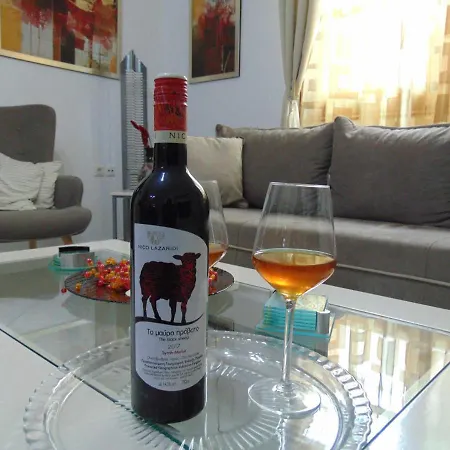 Eleni's Place Apartmán