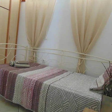Eleni's Place アパート Naxos City