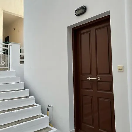 Eleni's Place Daire Naxos City