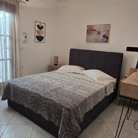 Eleni's Place